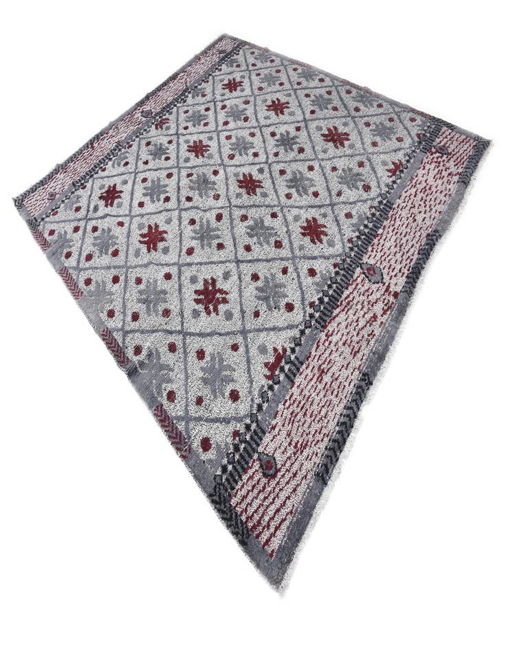 Detail image of 8' 5 x 10'  Hand Knotted Darya Wool Rug