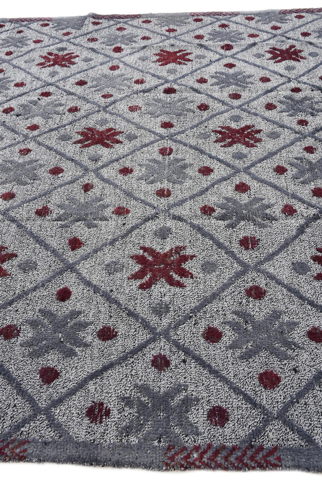 8' 5 x 10' Hand Knotted Darya Wool Rug