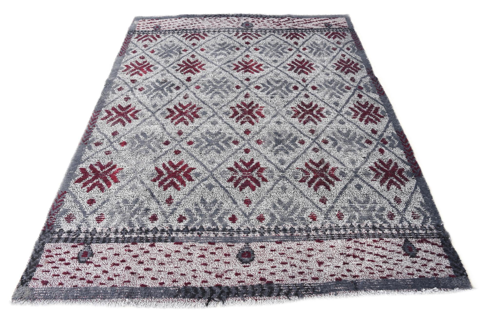 5' 9 x 8' 1 Hand Knotted Darya Wool Rug