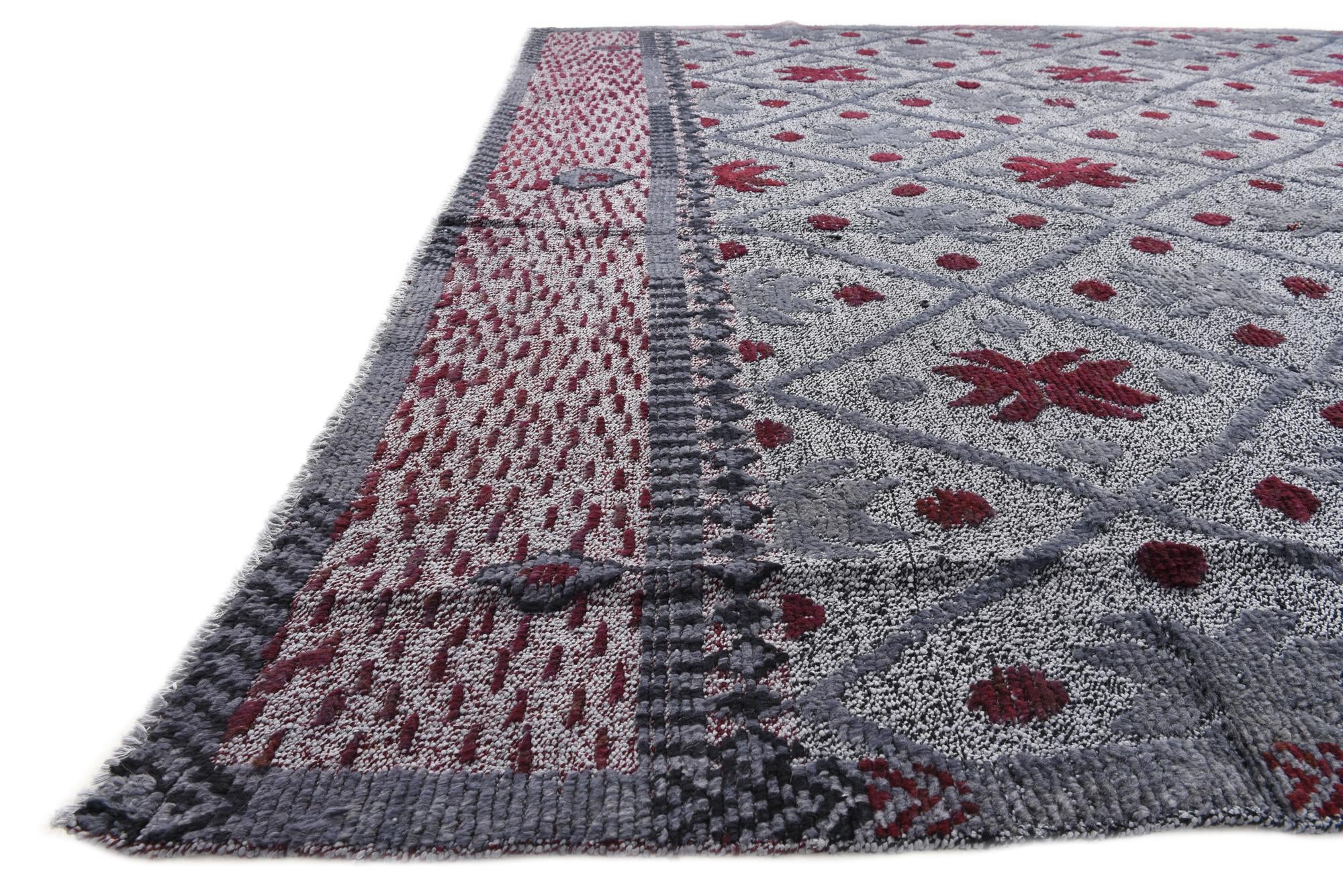 8' 6 x 9' 10 Hand Knotted Darya Wool Rug