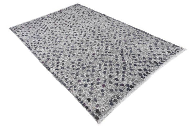 Detail image of 5' 2 x 8' 6 Hand Knotted Darya Wool Rug