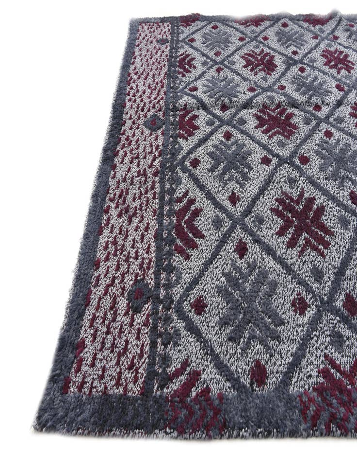 Detail image of 4' 10 x 6' 10  Hand Knotted Darya Wool Rug