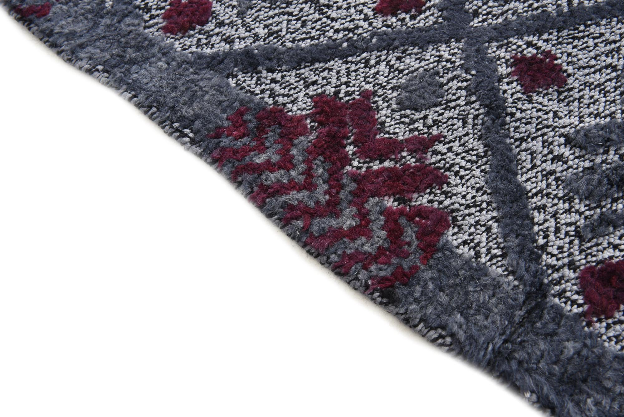 4' 10 x 6' 10 Hand Knotted Darya Wool Rug