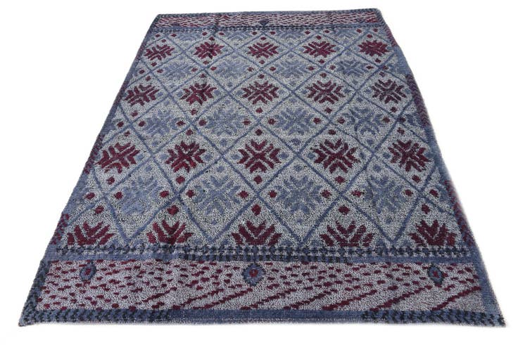 Detail image of 5' 10 x 8' Hand Knotted Darya Wool Rug