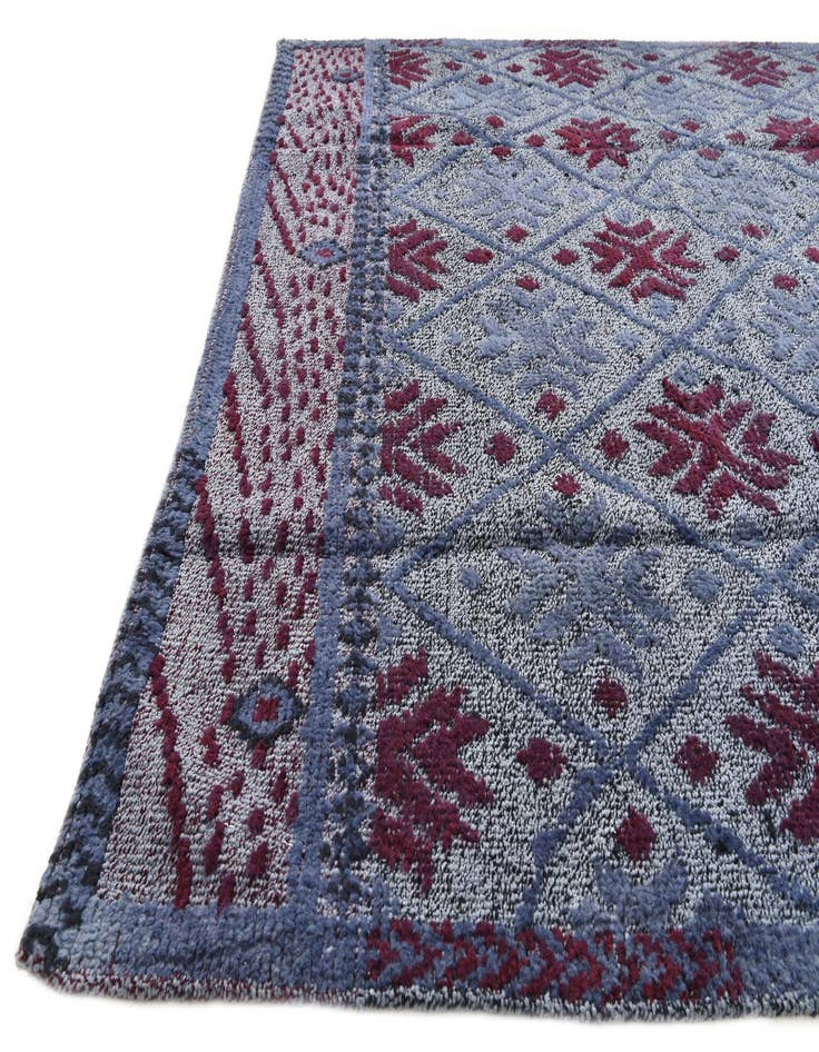 Detail image of 5' 10 x 8'  Hand Knotted Darya Wool Rug