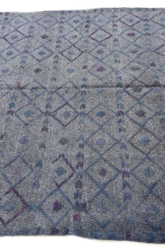 5' 8 x 8' 4 Hand Knotted Darya Wool Rug