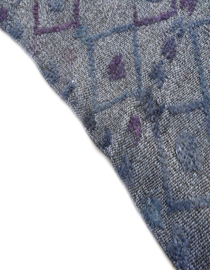 Detail image of 5' 8 x 8' 4  Hand Knotted Darya Wool Rug