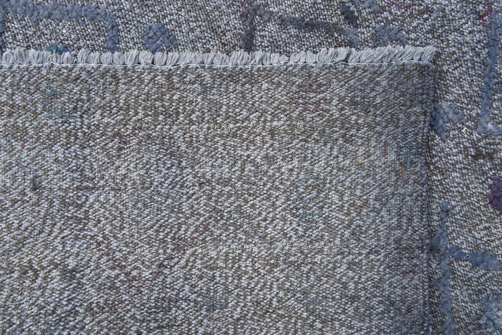 5' 8 x 8' 4 Hand Knotted Darya Wool Rug