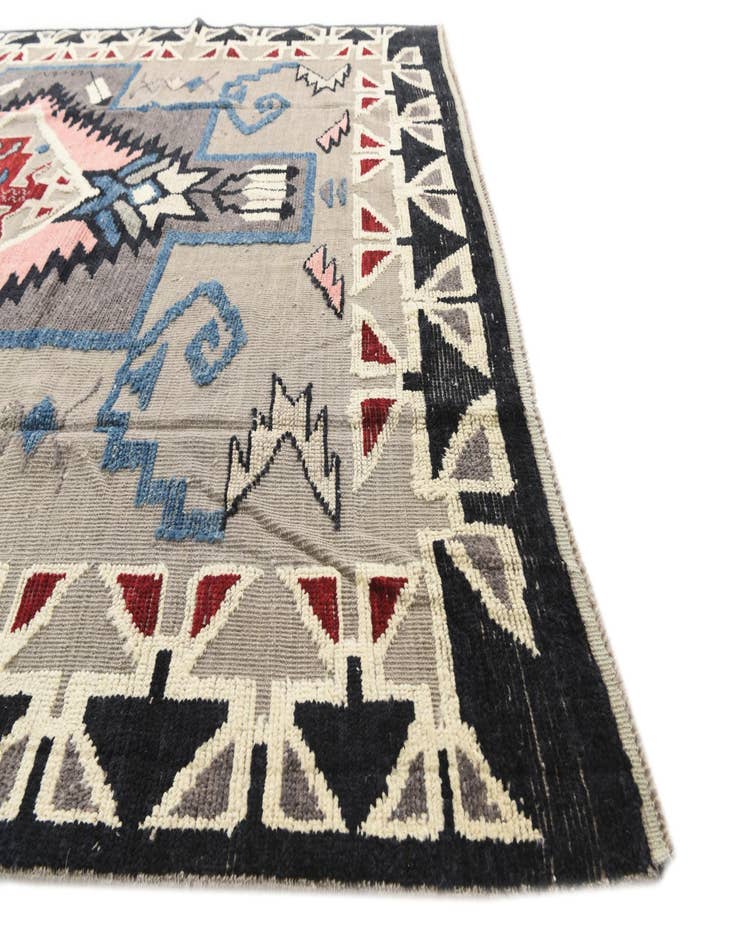 Detail image of 7' 9 x 10' 6  Hand Knotted Darya Wool Rug
