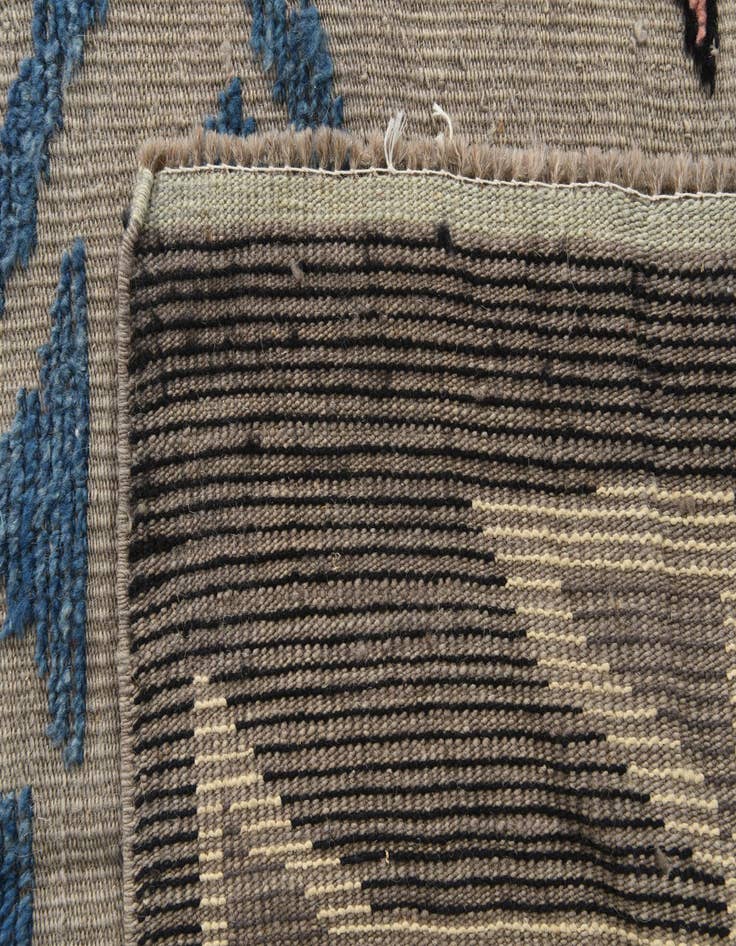 Detail image of 7' 9 x 10' 6  Hand Knotted Darya Wool Rug