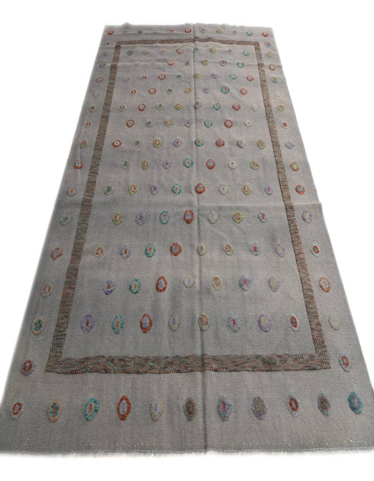 Detail image of 6' 10 x 9' 7  Hand Knotted Darya Wool Rug