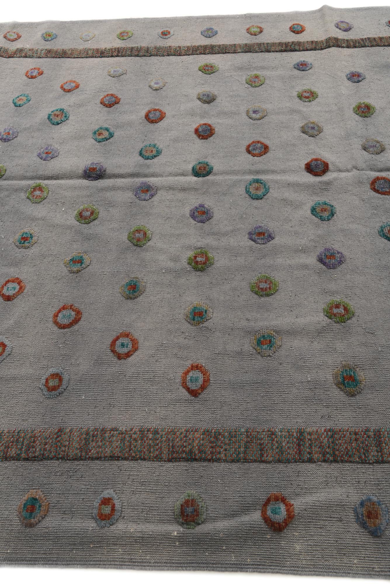 6' 10 x 9' 7 Hand Knotted Darya Wool Rug