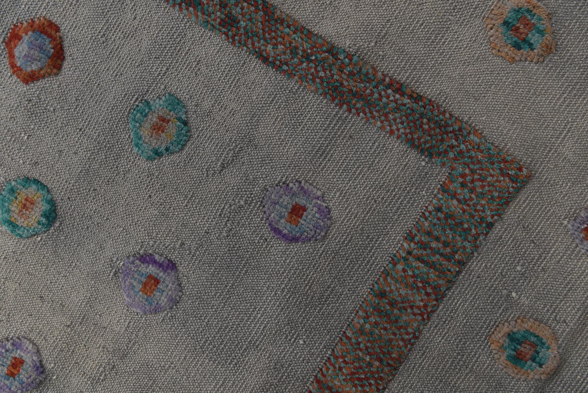 6' 10 x 9' 7 Hand Knotted Darya Wool Rug
