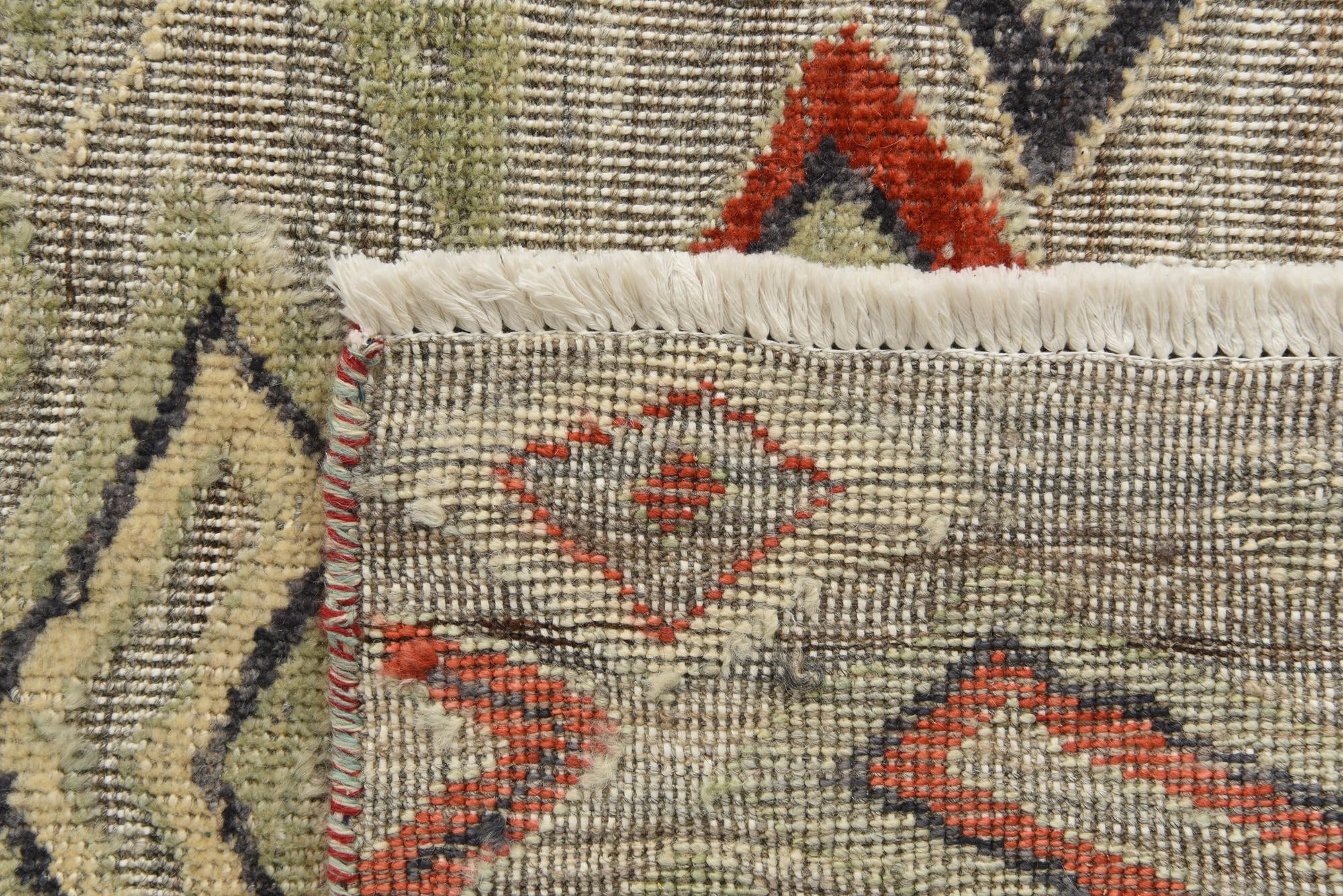 8' 2 x 10' 2 Hand Knotted Darya Wool Rug