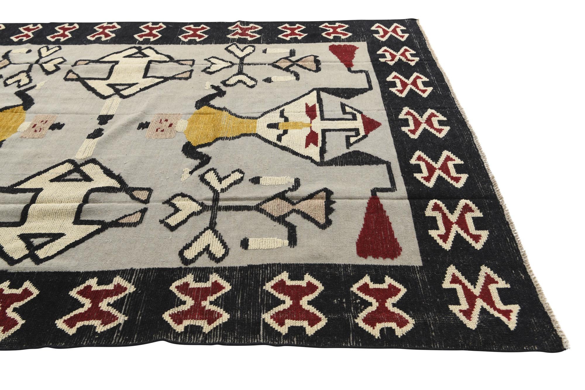 7' 8 x 10' 4 Hand Knotted Darya Wool Rug