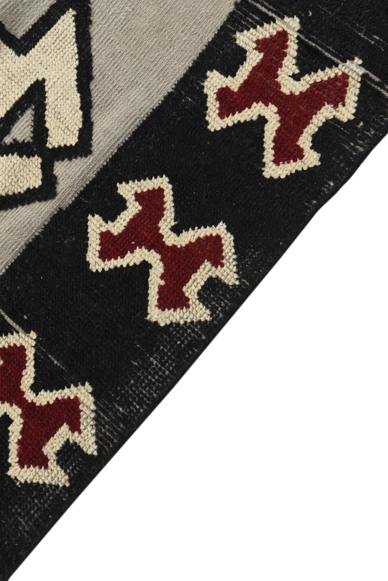 7' 8 x 10' 4 Hand Knotted Darya Wool Rug