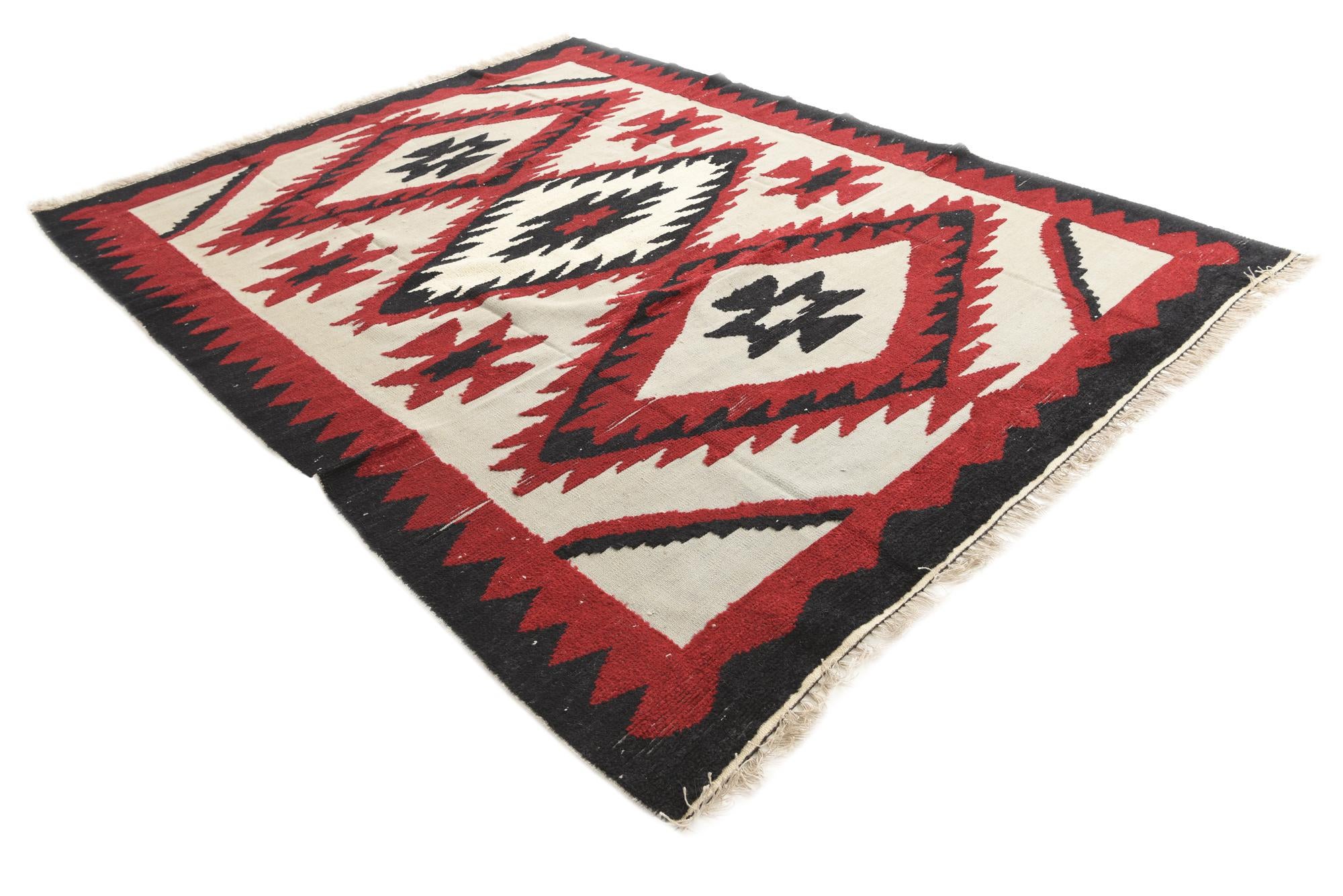8' 1 x 10' 5 Hand Knotted Darya Wool Rug