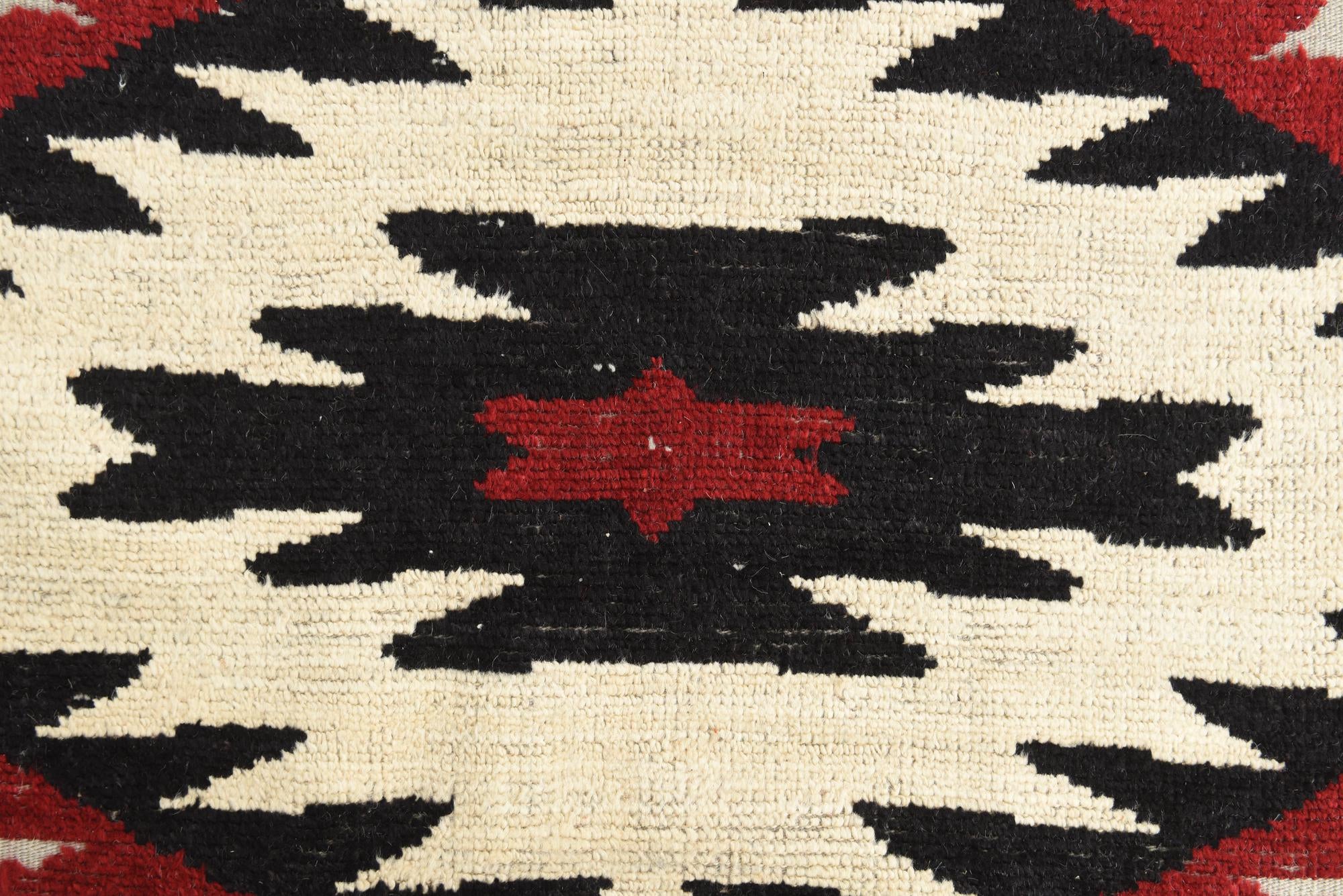 8' 1 x 10' 5 Hand Knotted Darya Wool Rug