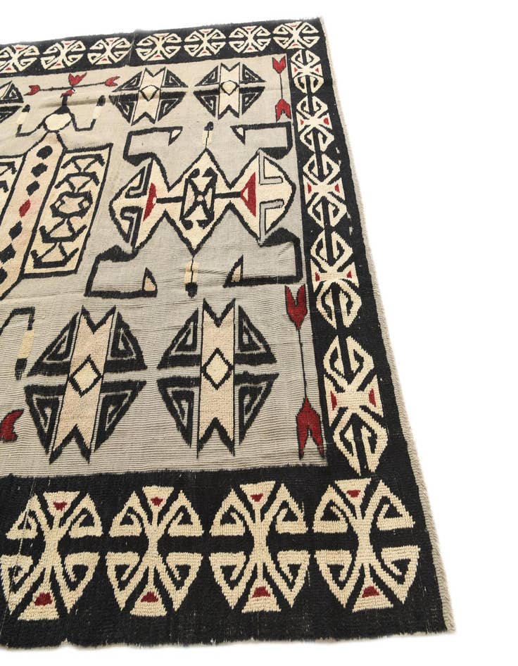 Detail image of 8' 10 x 12' 8  Hand Knotted Darya Wool Rug