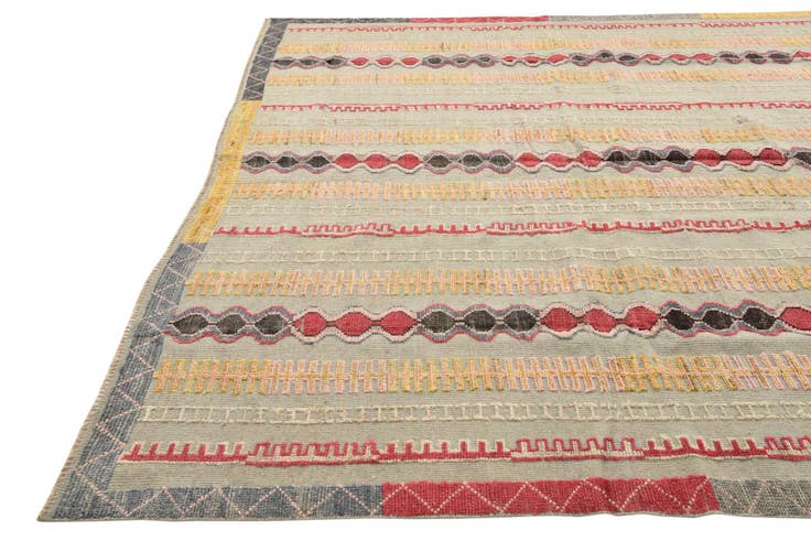 Detail image of 8' 10 x 12' 4 Hand Knotted Darya Wool Rug