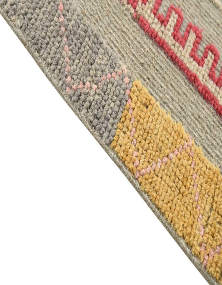 Detail image of 8' 10 x 12' 4  Hand Knotted Darya Wool Rug