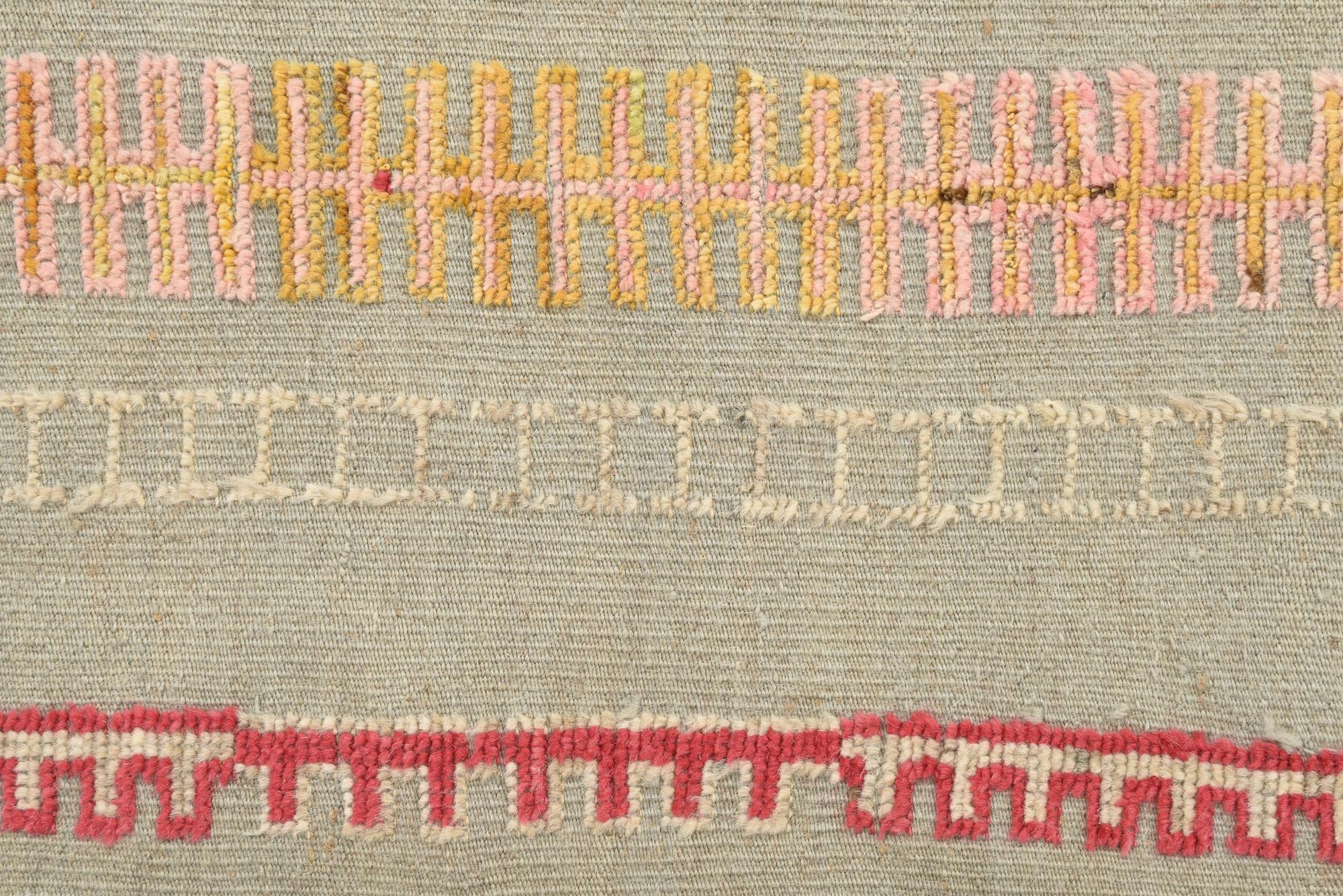 8' 10 x 12' 4 Hand Knotted Darya Wool Rug