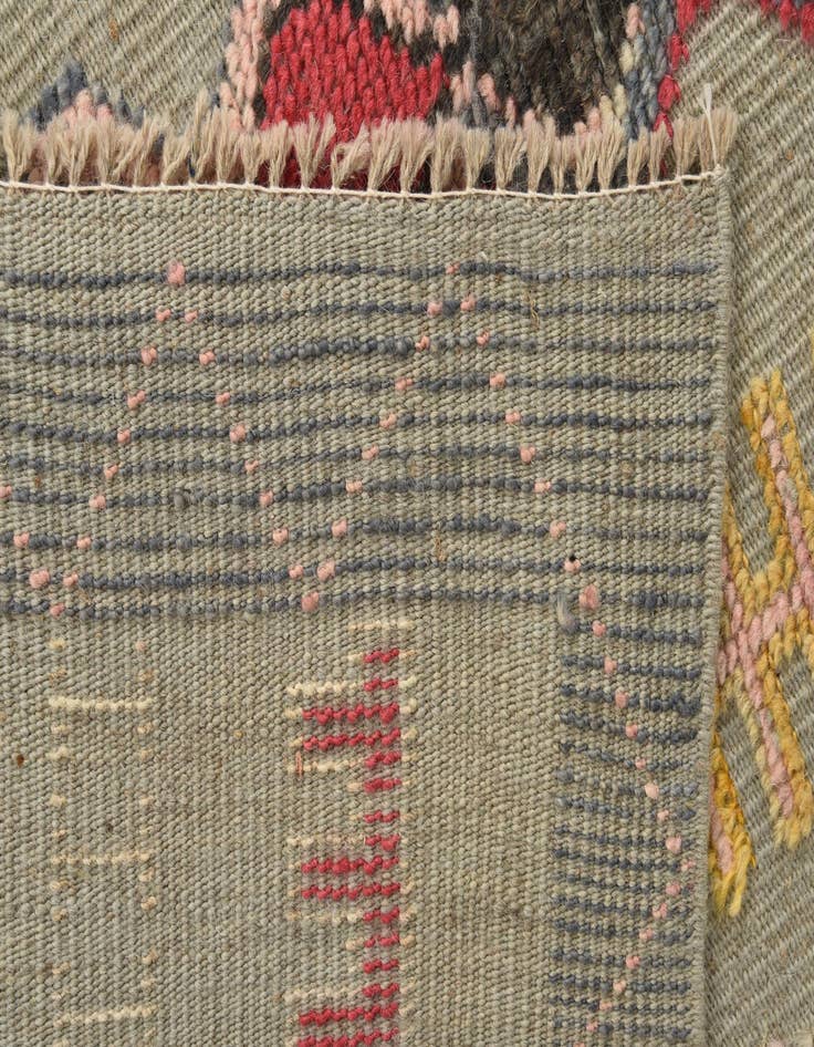 Detail image of 8' 10 x 12' 4  Hand Knotted Darya Wool Rug
