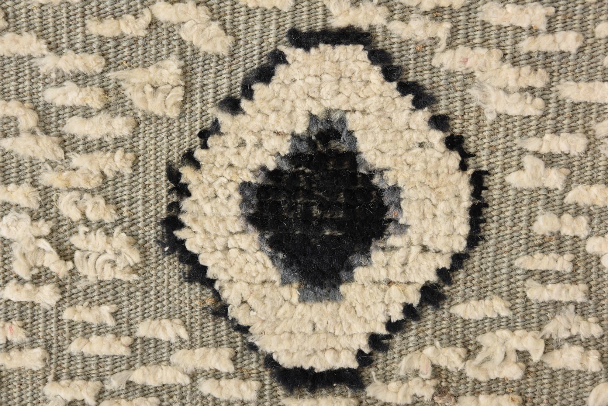 8' 10 x 12' 6 Hand Knotted Darya Wool Rug
