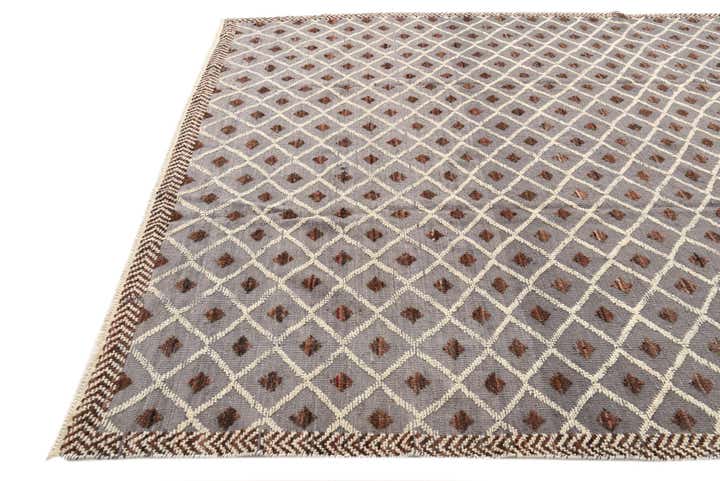 8' 2 x 10' 7 Hand Knotted Darya Wool Rug
