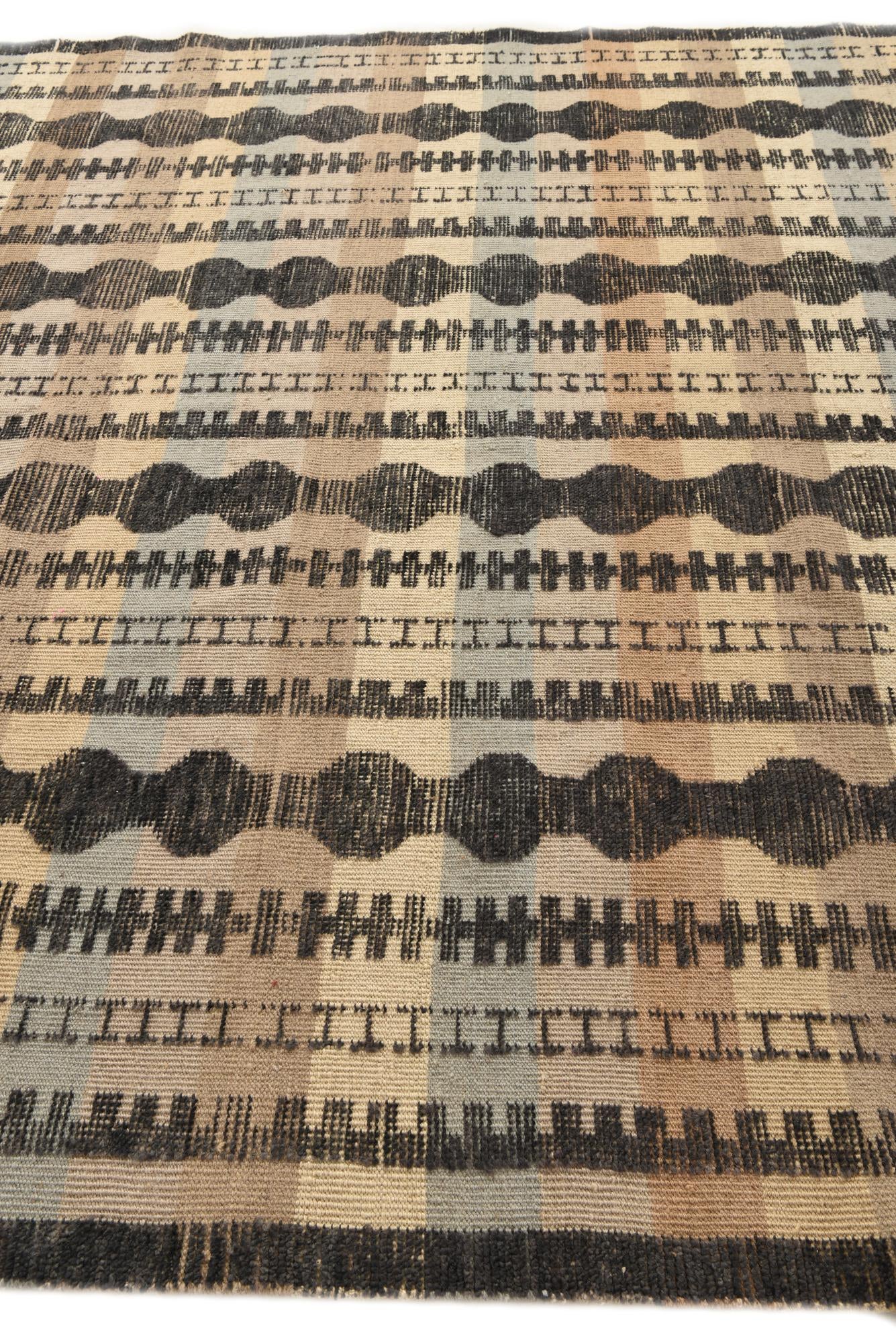 8' 2 x 10' 5 Hand Knotted Darya Wool Rug