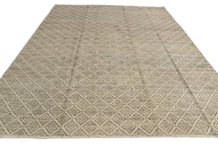 Detail image of 8' 8 x 11' 9 Hand Knotted Darya Wool Rug