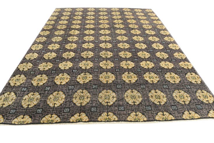 Detail image of 8' x 10' 3 Hand Knotted Darya Wool Rug