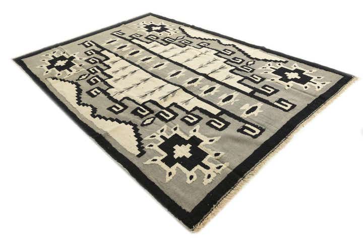 7' 8 x 11' 1 Hand Knotted Darya Wool Rug