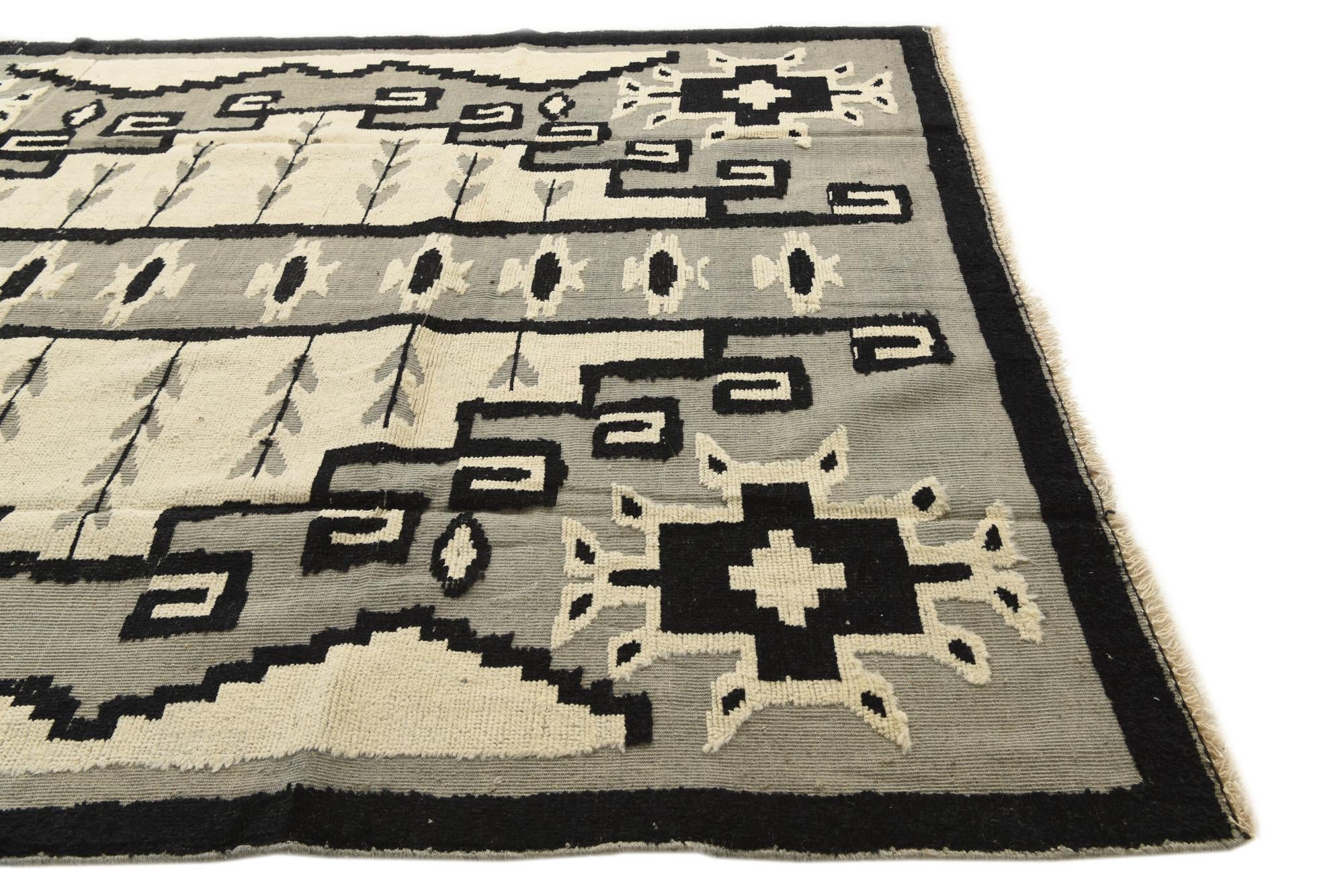 7' 8 x 11' 1 Hand Knotted Darya Wool Rug