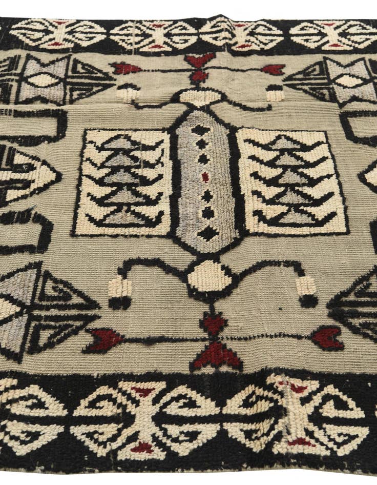 Detail image of 5' 2 x 8' 8 Hand Knotted Darya Wool Rug