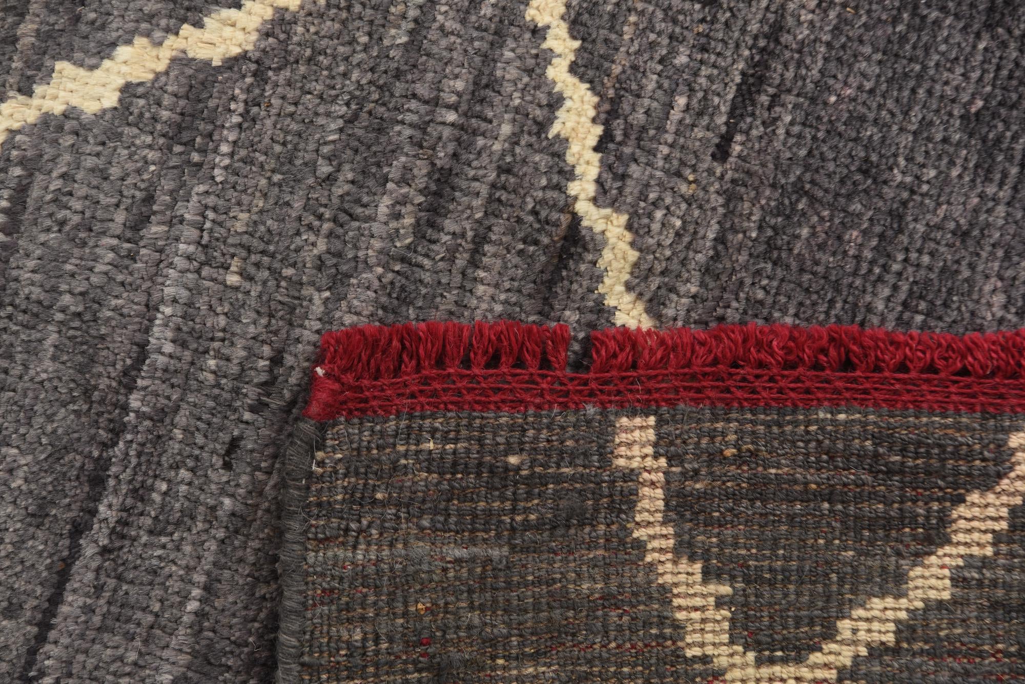 6' 9 x 10' 4 Hand Knotted Darya Wool Rug