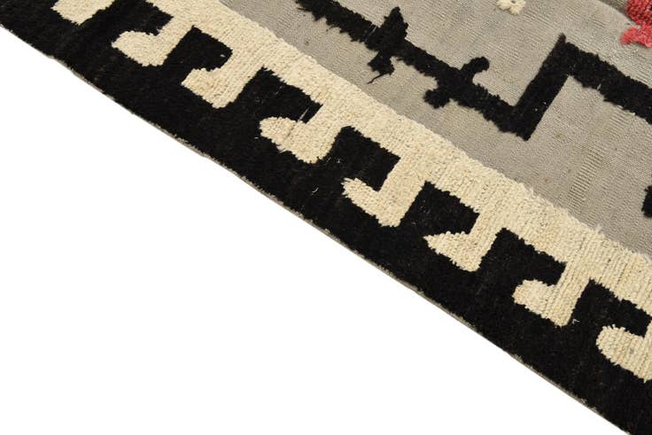 Detail image of 8' 10 x 12' 8 Hand Knotted Darya Wool Rug