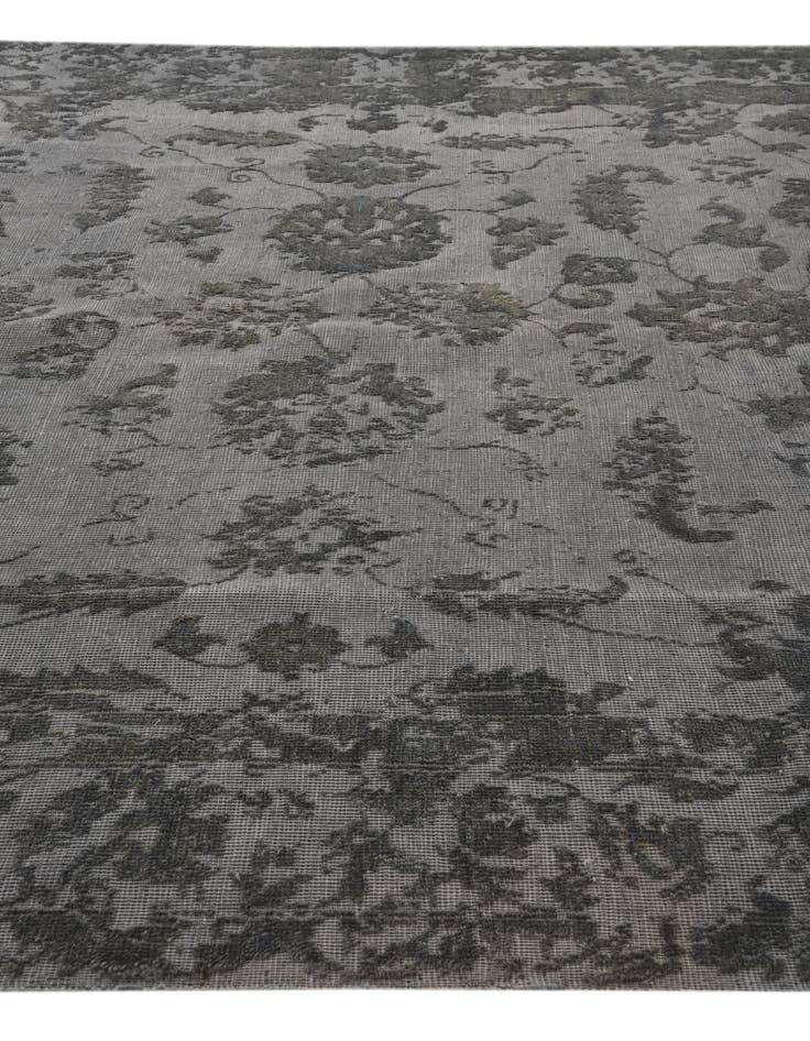 Detail image of 7' 10 x 11' 6  Hand Knotted Darya Wool Rug