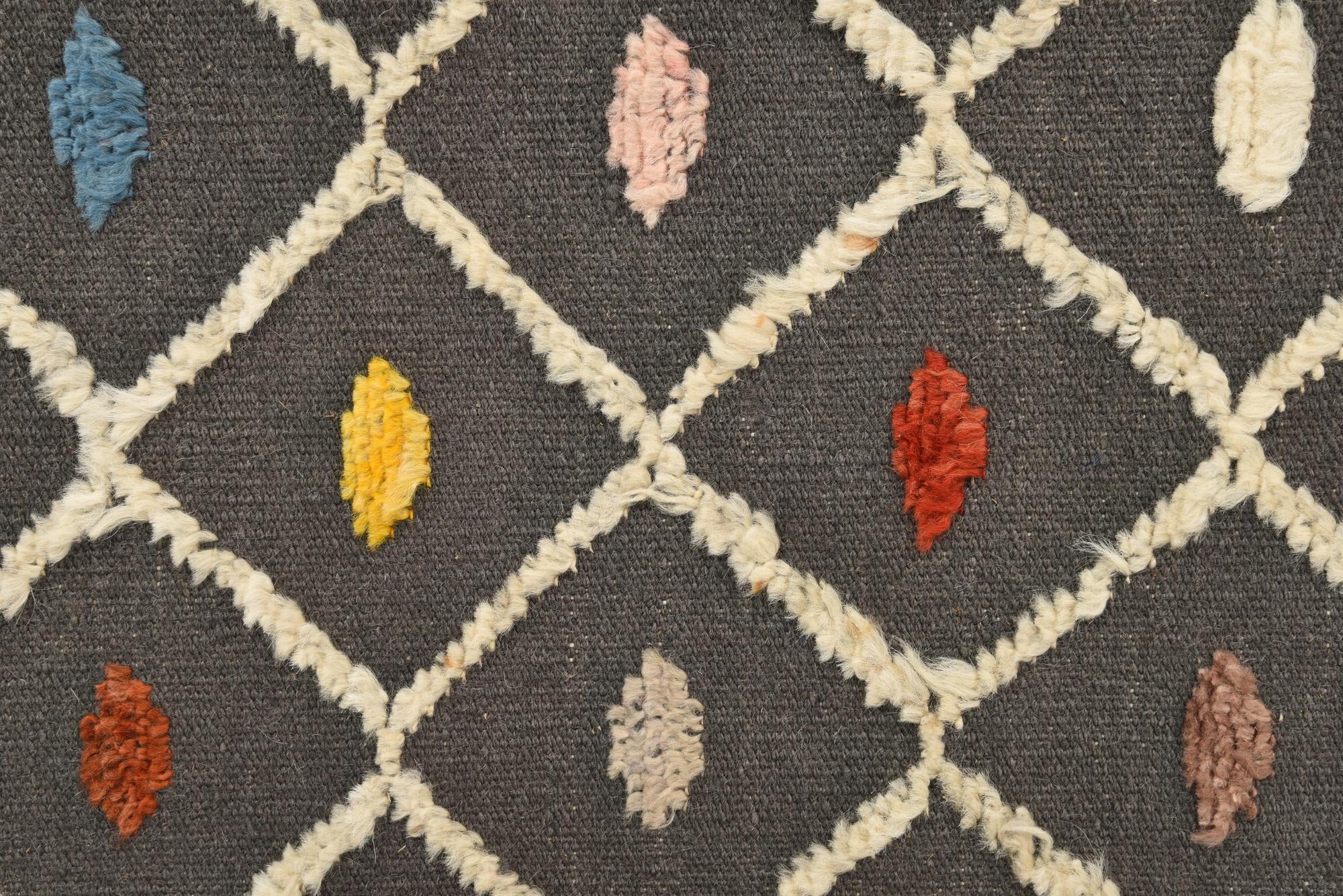 5' 3 x 7' 1 Hand Knotted Darya Wool Rug