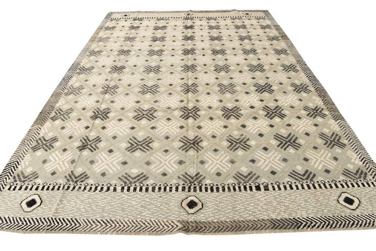 Detail image of 8' 9 x 12' 3 Hand Knotted Darya Wool Rug