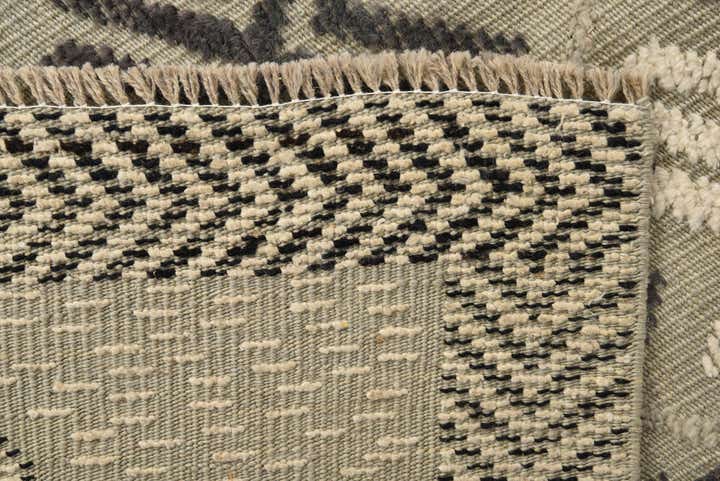 8' 9 x 12' 3 Hand Knotted Darya Wool Rug