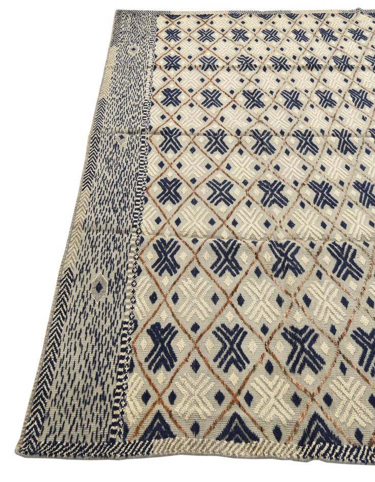 Detail image of 9' 7 x 14' 6  Hand Knotted Darya Wool Rug