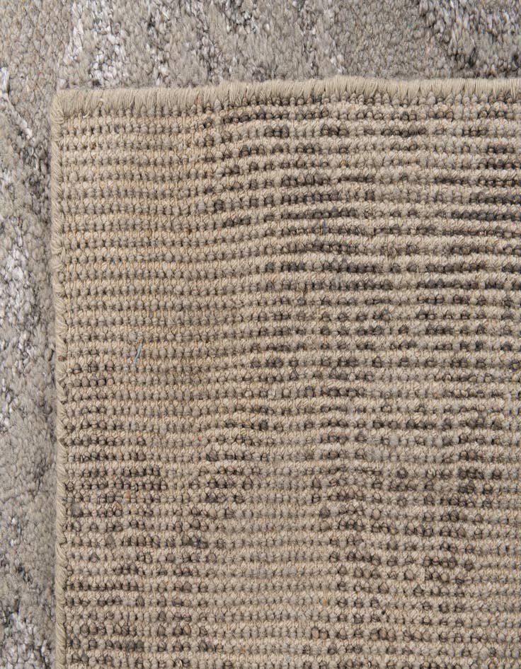 Detail image of 11' 8 x 14' 7  Hand Knotted Darya Wool Rug