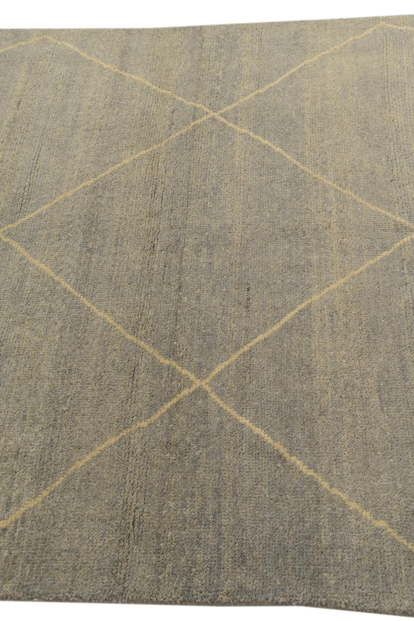 4' 7 x 6' 8 Hand Knotted Darya Wool Rug