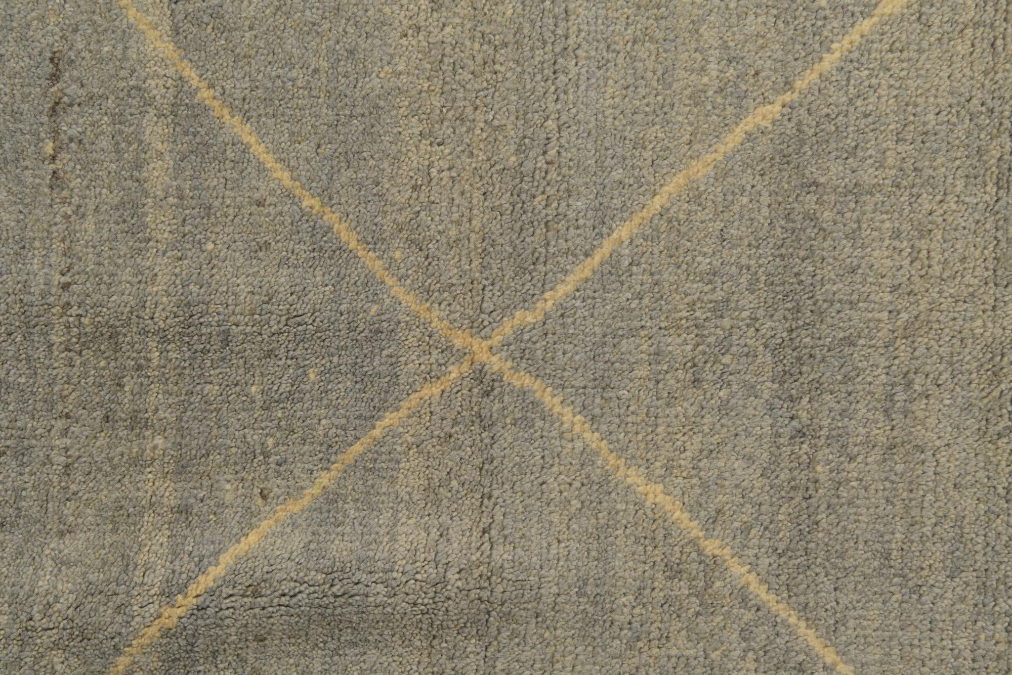 4' 7 x 6' 8 Hand Knotted Darya Wool Rug