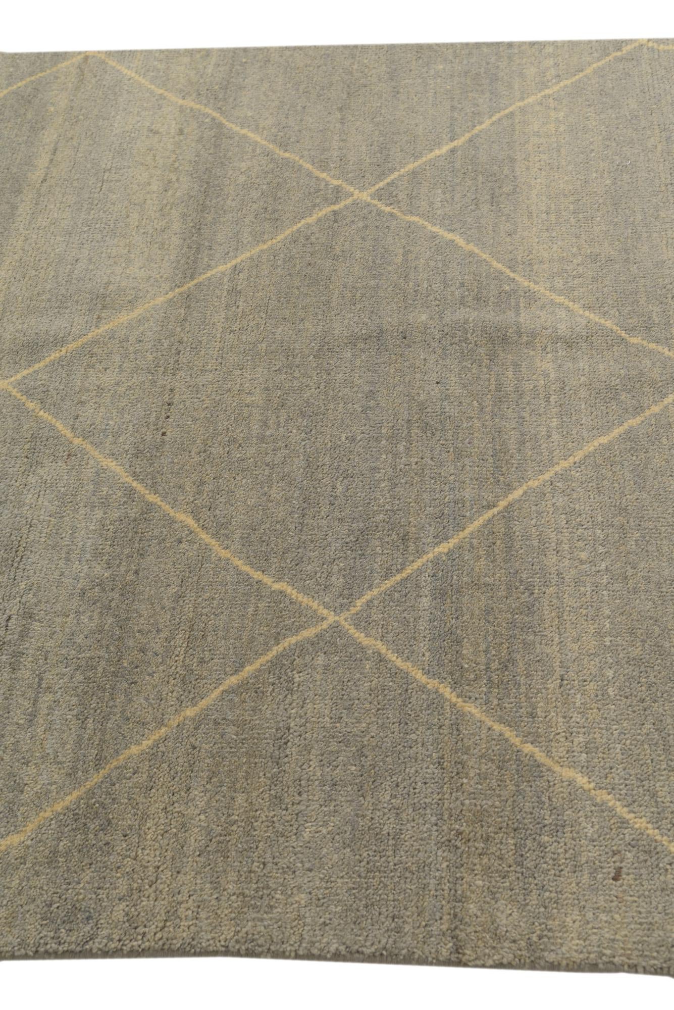4' 7 x 6' 8 Hand Knotted Darya Wool Rug