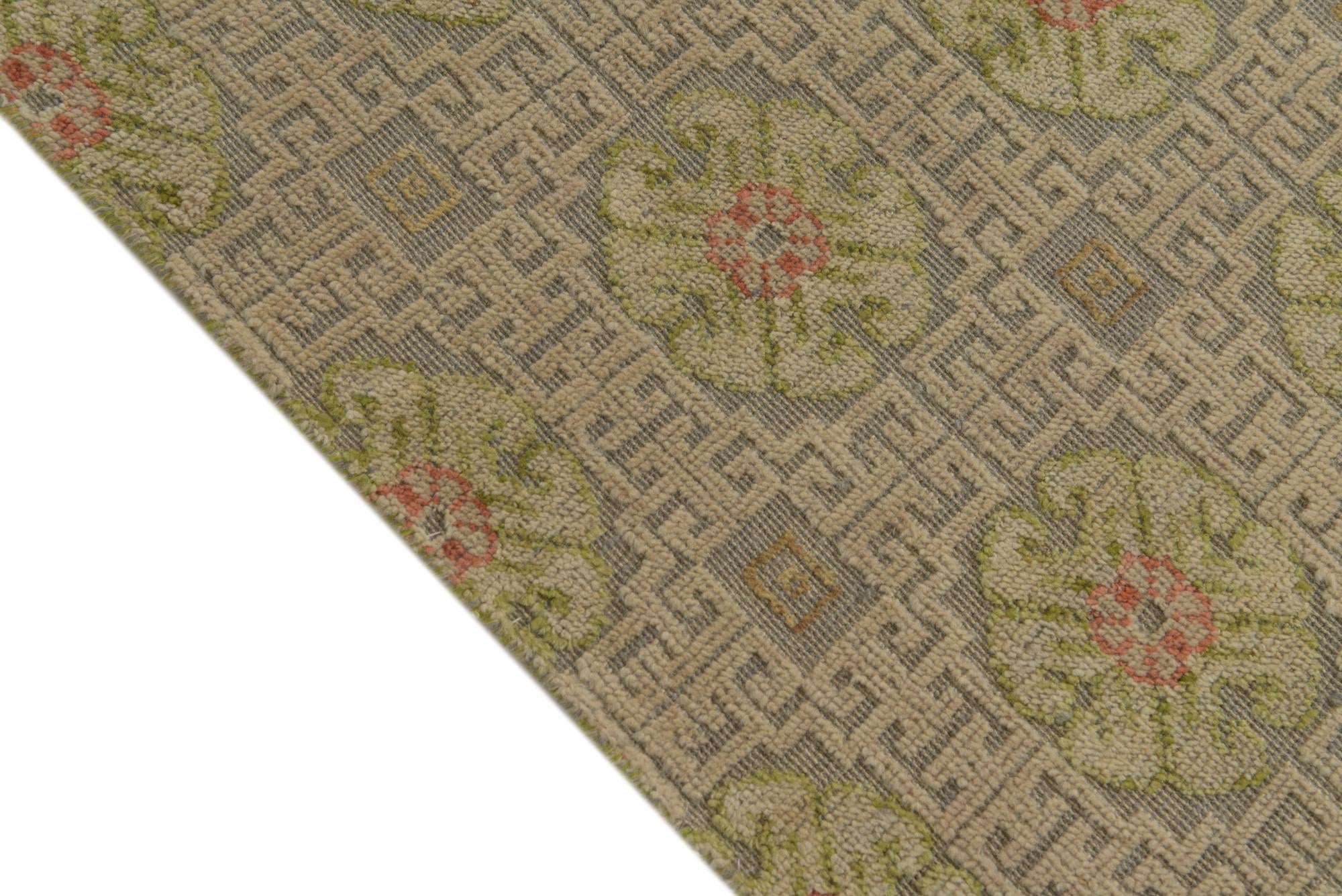 5' 7 x 8' 3 Hand Knotted Darya Wool Rug