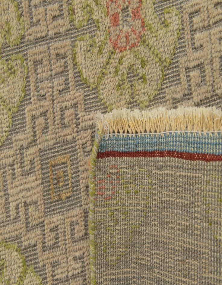 Detail image of 5' 7 x 8' 3  Hand Knotted Darya Wool Rug