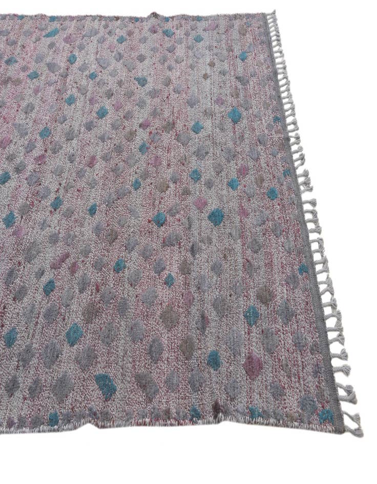 Detail image of 6' 5 x 10' 1  Hand Knotted Darya Wool Rug