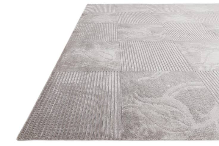 Detail image of 8' x 9' 10 Hand Knotted Darya Wool Rug
